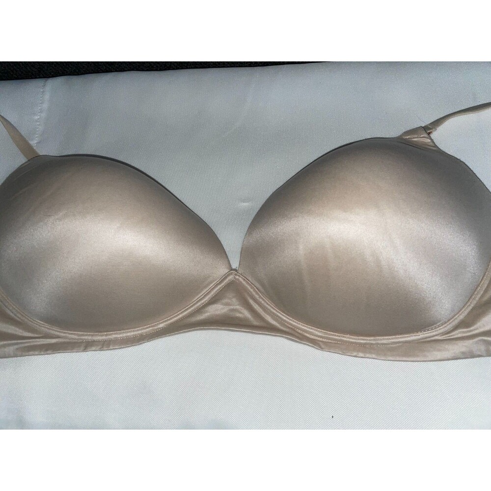 Victoria’s Secret 36DDD bra women's nude beige No-wire Body by Victoria